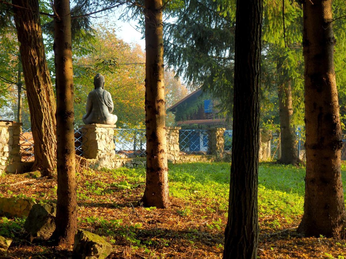 Guest House Sara Latin Zewnętrze zdjęcie